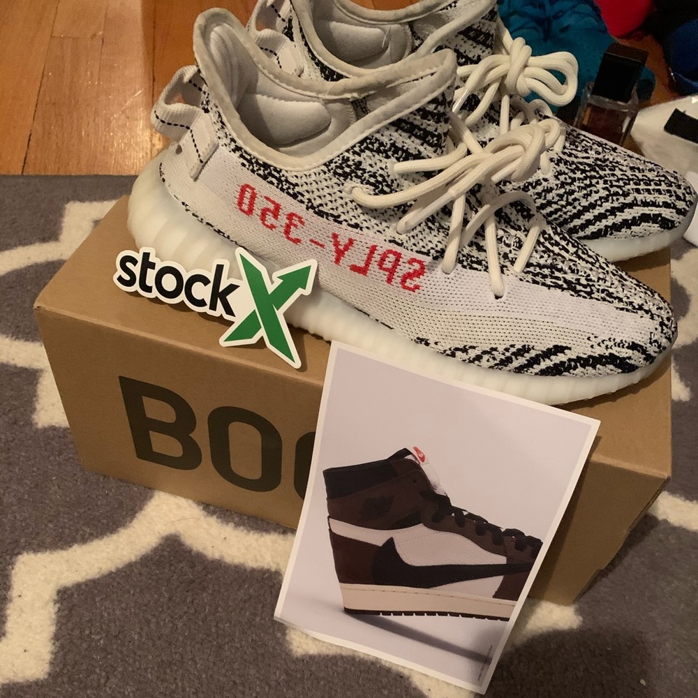 Yeezy 350 v2 “zebra”